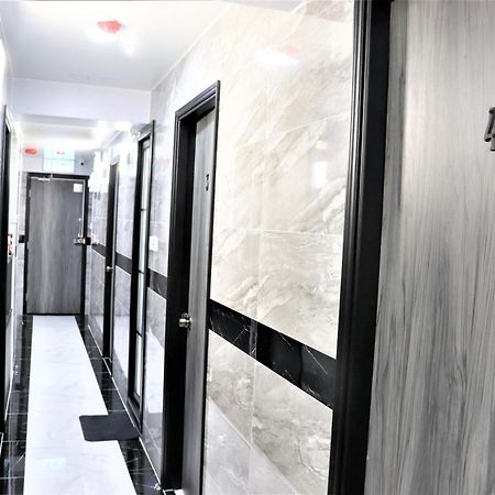 Metrocity Lounge Hongkong Exterior foto